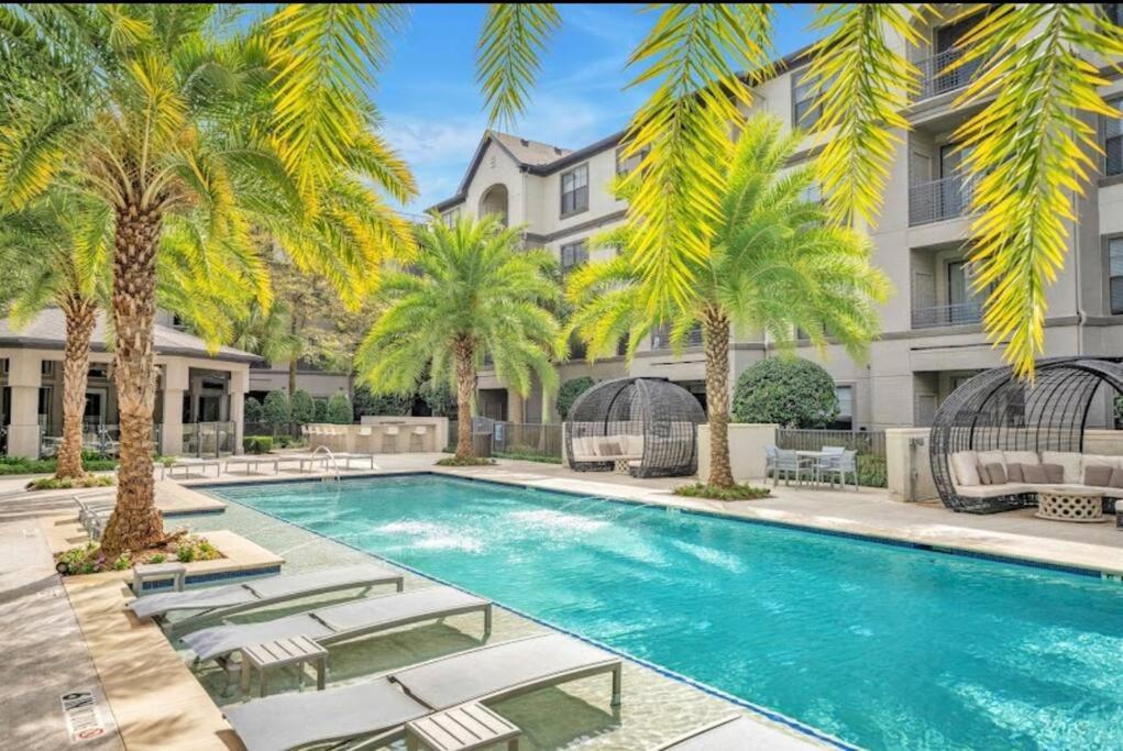 Chic Retreat-Walk To Nrg-Pool Lejlighed Houston Eksteriør billede